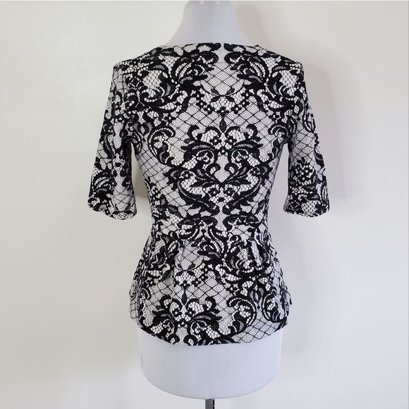 Postmark Black & White Structured Top | Medium - Picture 6 of 8
